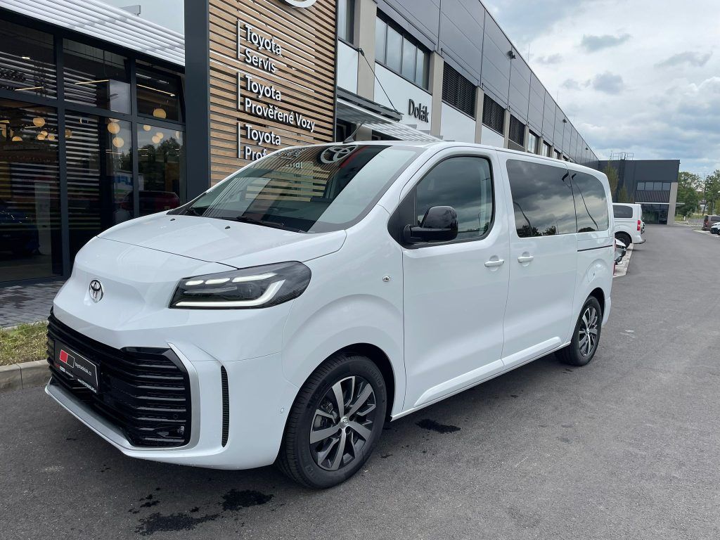 Toyota Proace Verso, 2.0D 144HP L1 M/T Family 8S - fotka 4