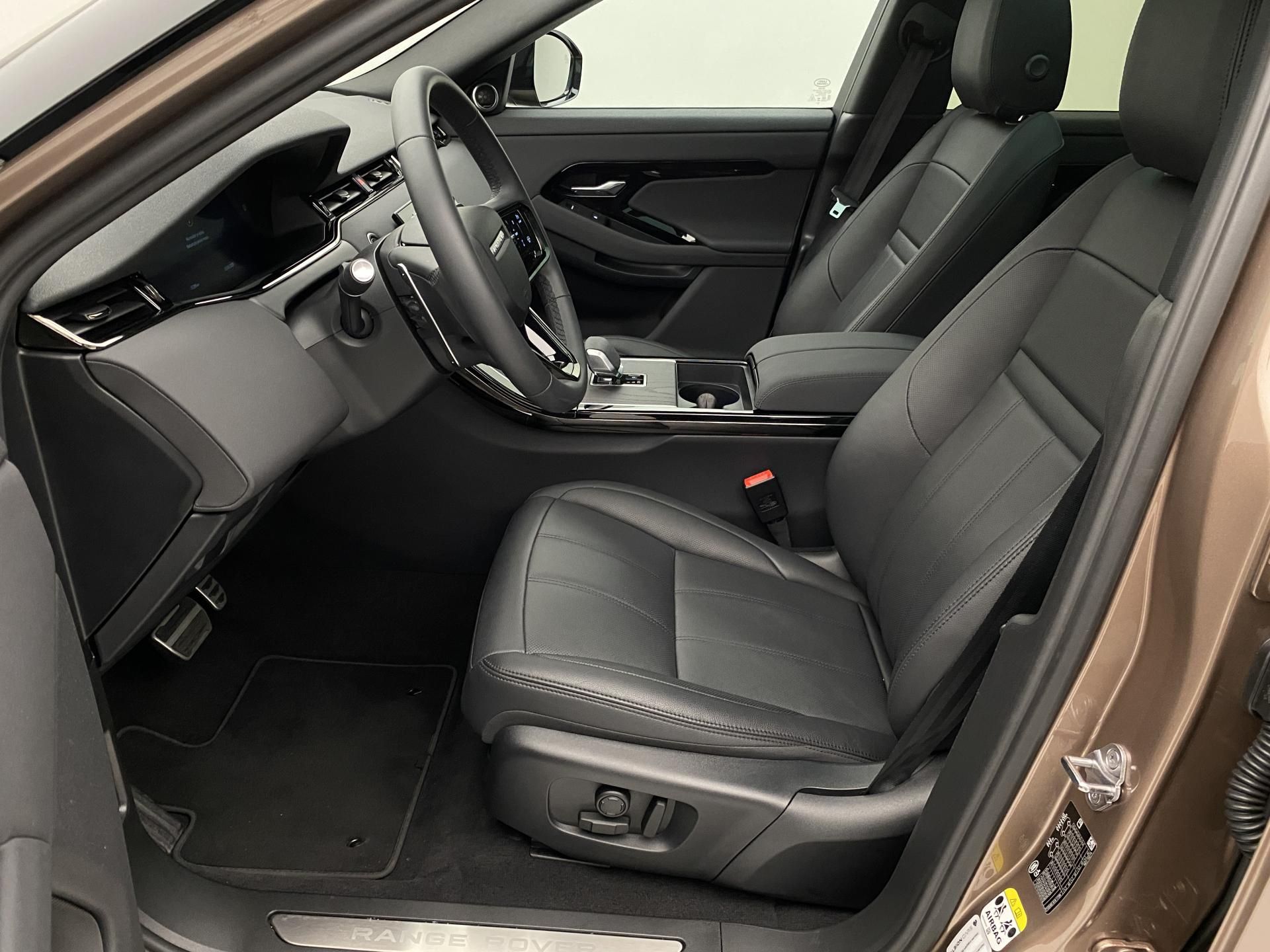 Land Rover Range Rover Evoque, D200 AWD DYNAMIC SE CZ 1.maj - fotka 3