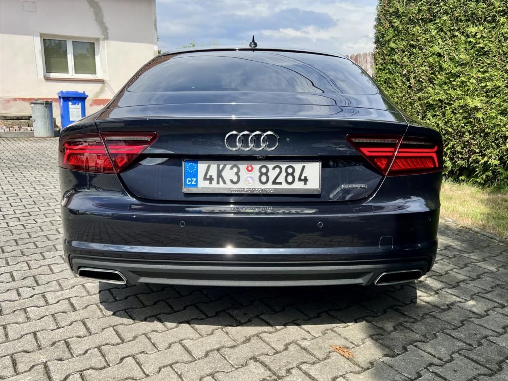 Audi A7, 3,0 TDi S-line QUATTRO / LED - fotka 5