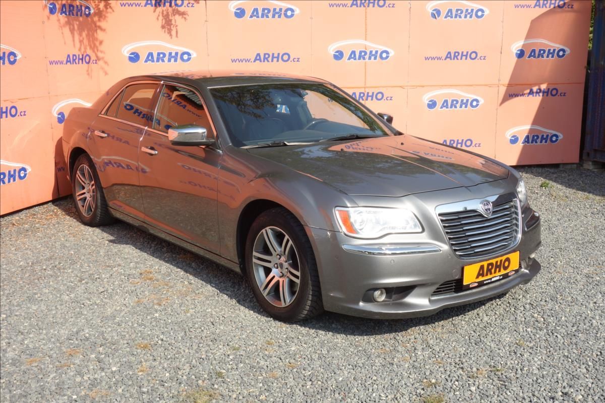 Lancia Thema, 3,0 CRD V6 140KW, PLATINUM.