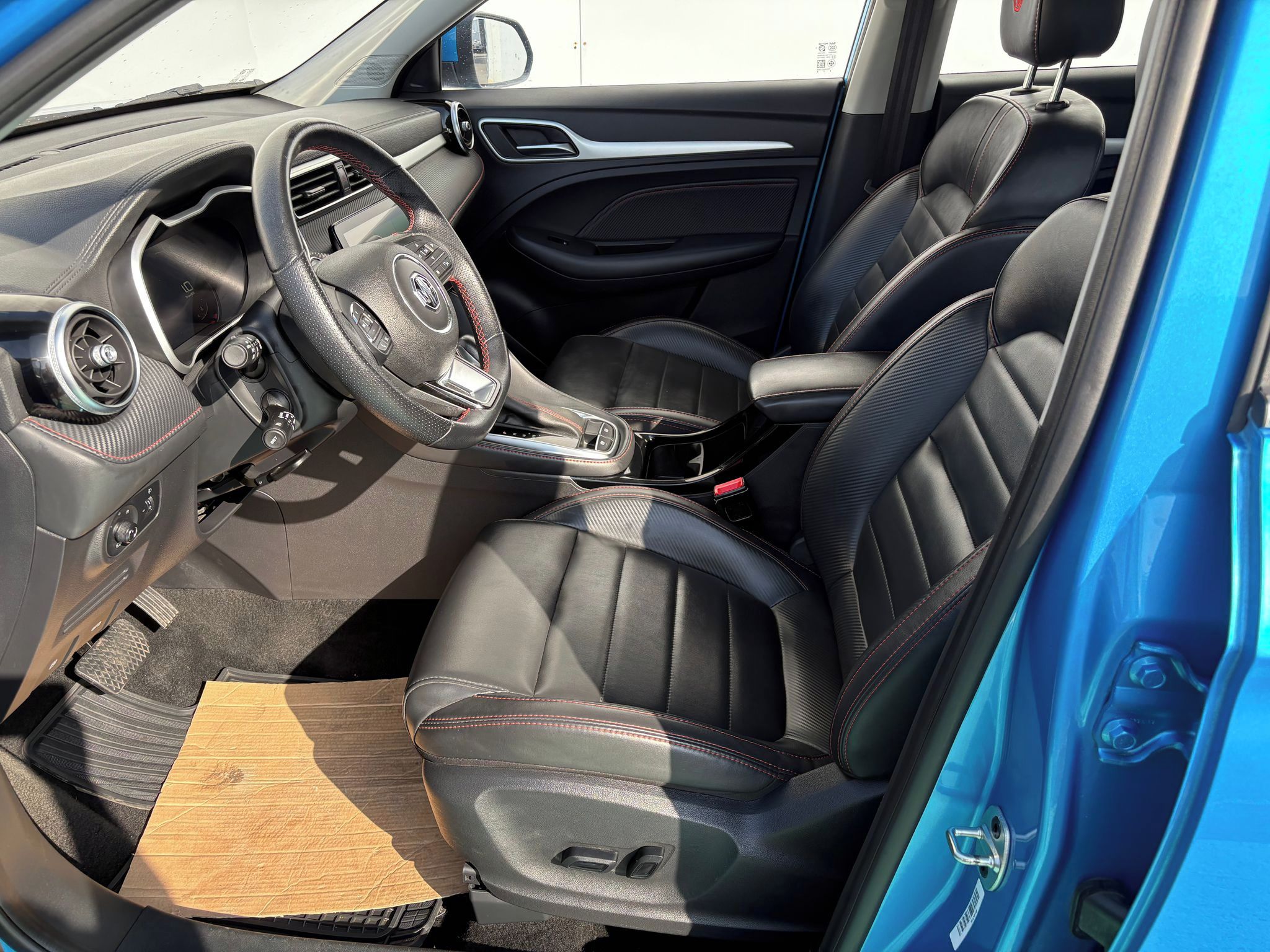 MG ZS, 1.0TGI AUT. Eleg, Navi, Kamera - fotka 6