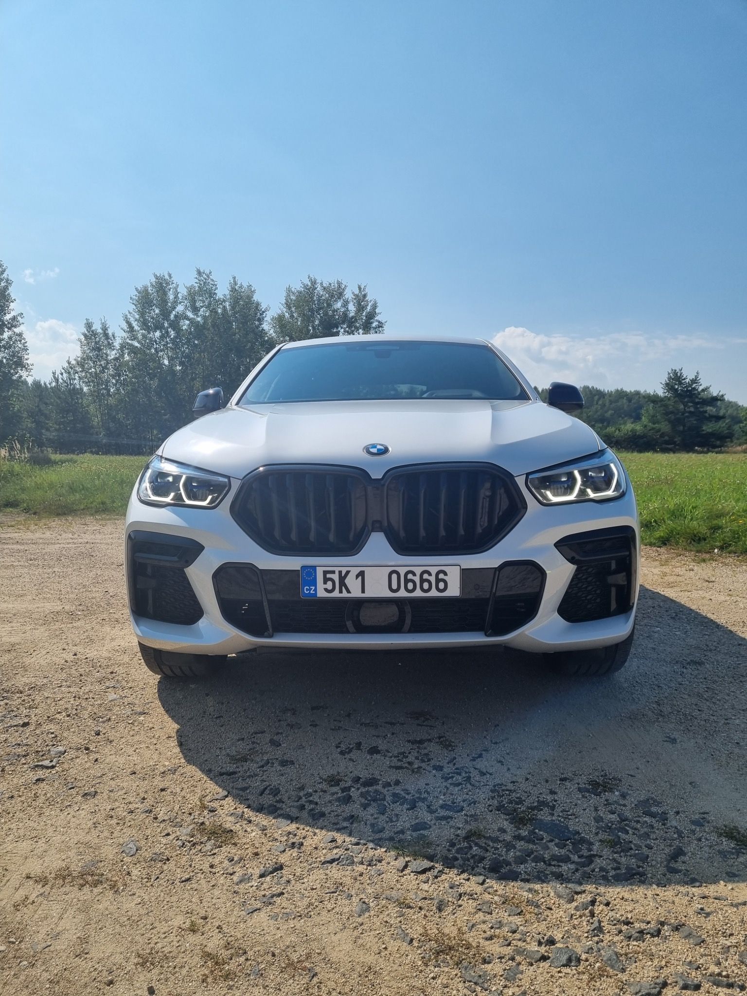 BMW X6 - fotka 3