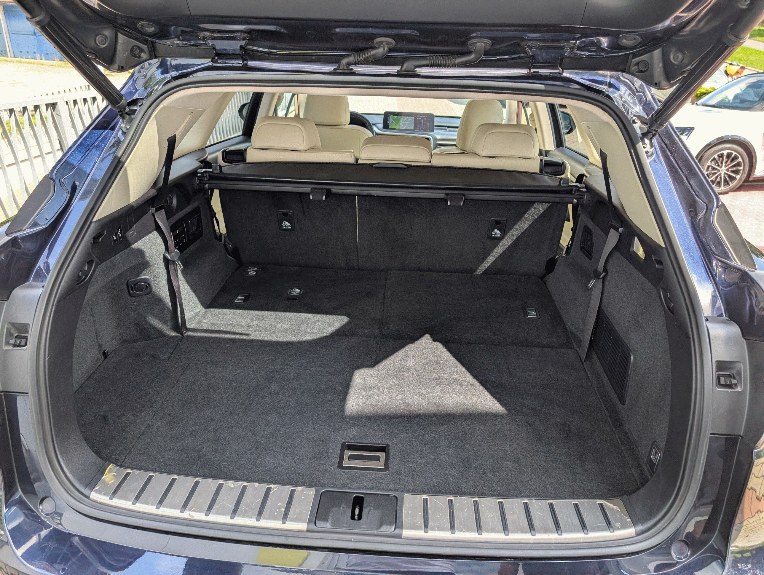 Lexus RX 450h, RX 450h L 4x4 Executive - fotka 5