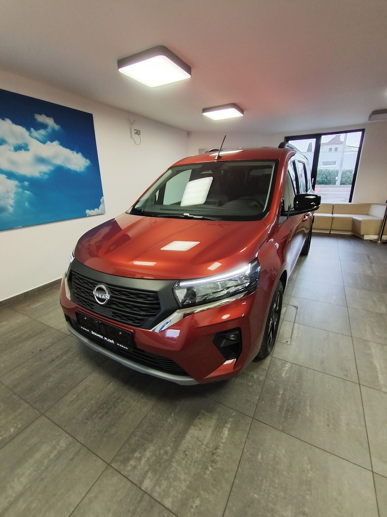 Nissan Townstar, Evalia 7 míst Automat L2 - fotka 4