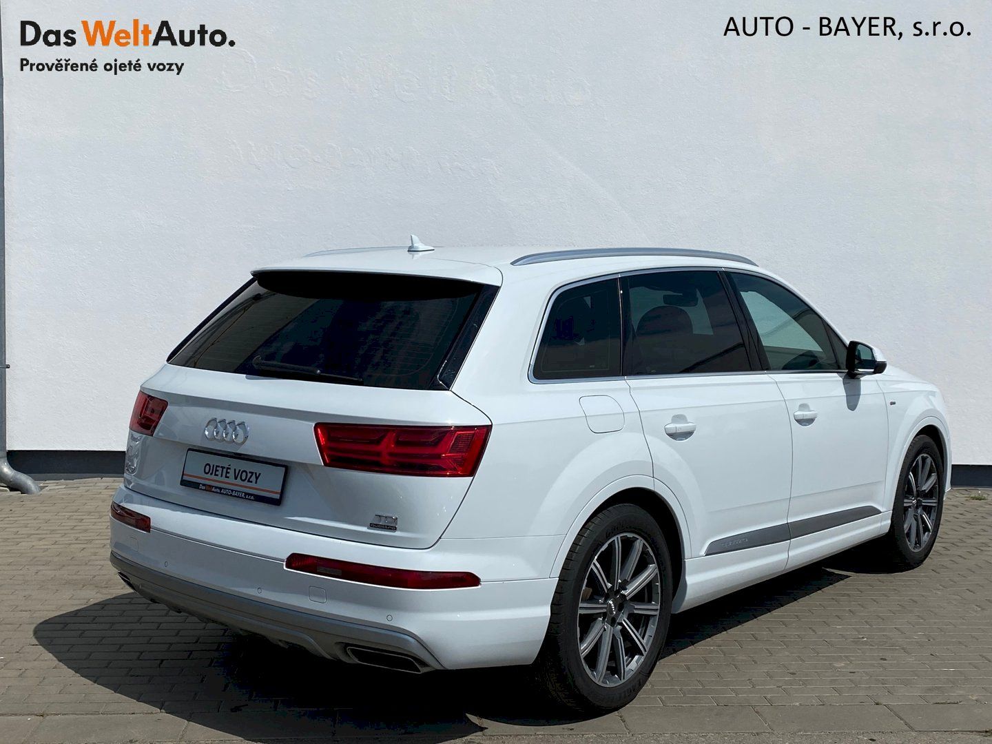 Audi Q7, V6 3.0 TDI/200kW S-LINE QUATTR - fotka 2