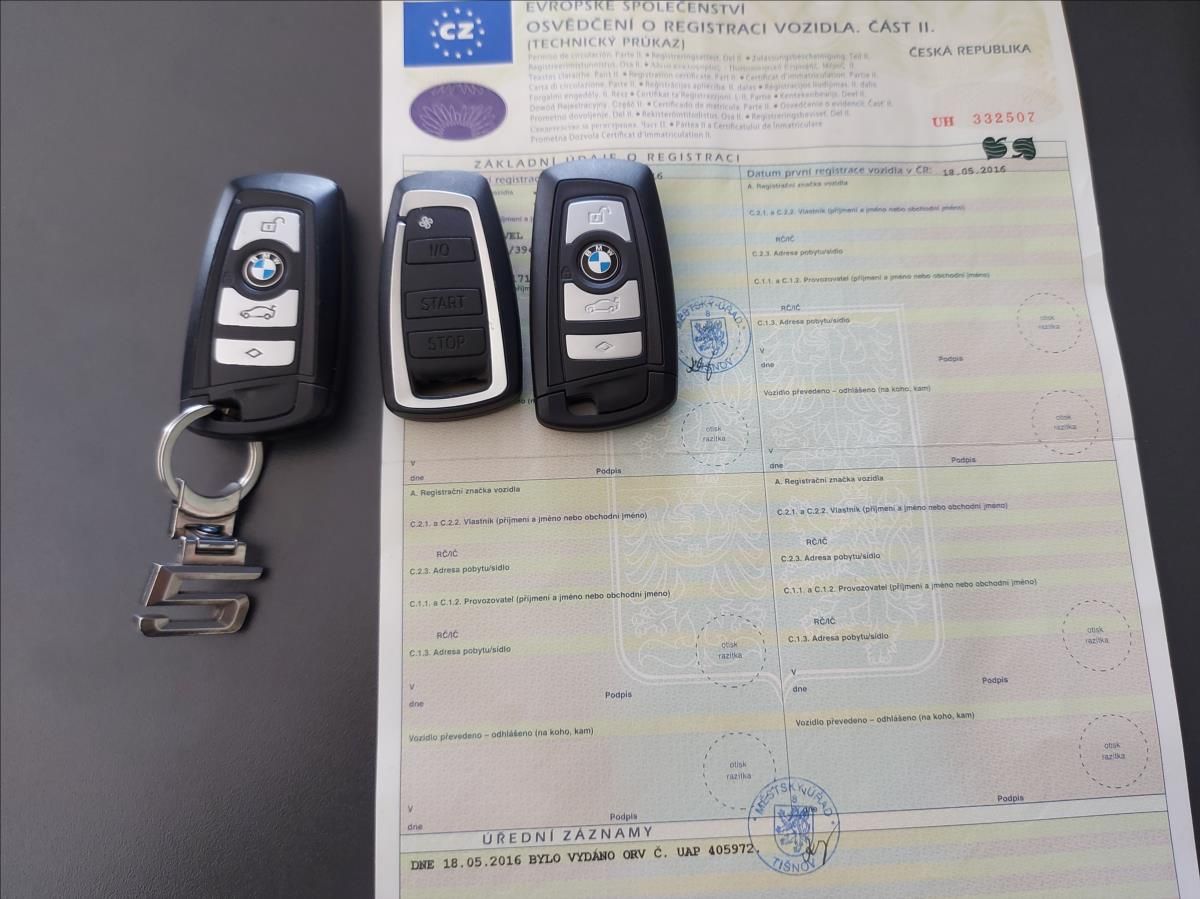 BMW Řada 5, 535d xDrive MSport ČR 1.MAJITE - fotka 6