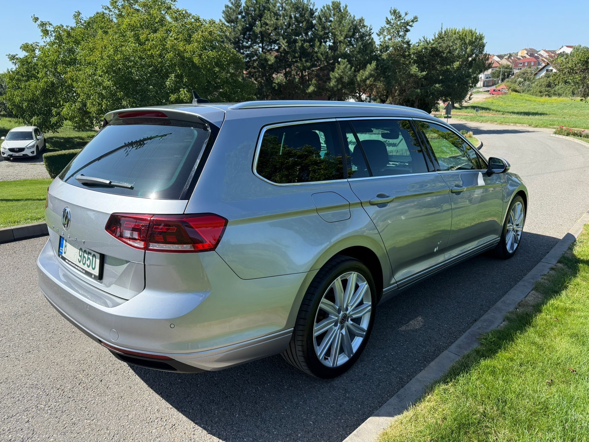 Volkswagen Passat, 2.0TDI DSG NAV 110KW DPH - fotka 4