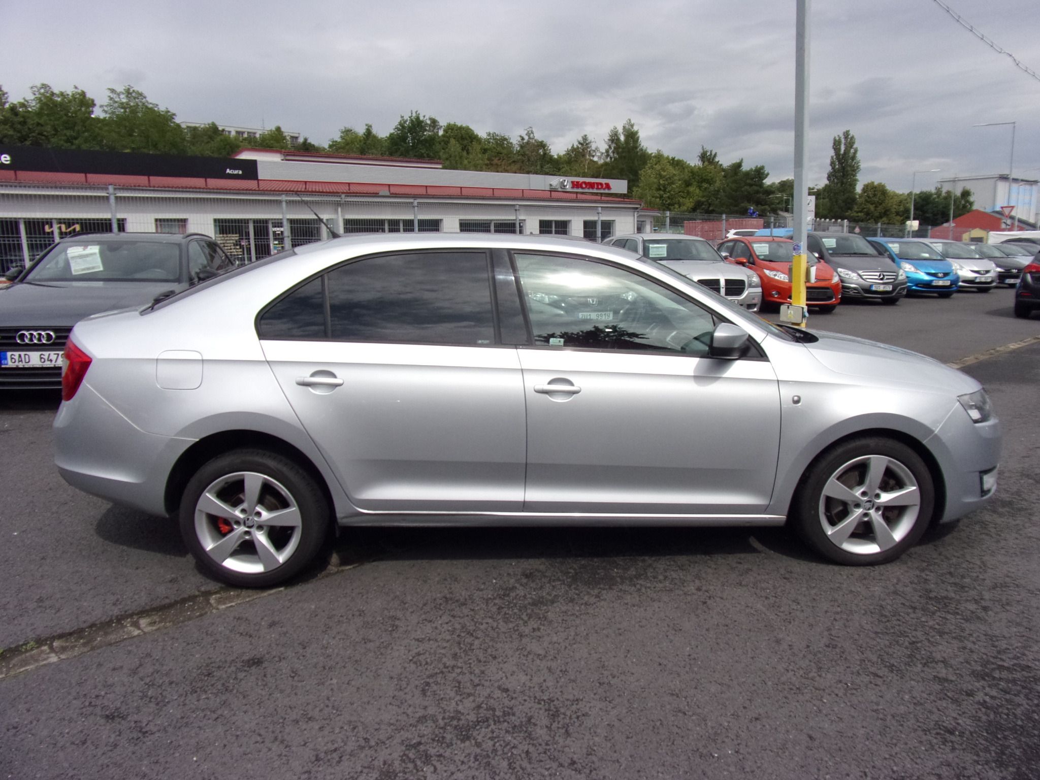Škoda Rapid, 1,6TDI Elegance 77kW ČR - fotka 2