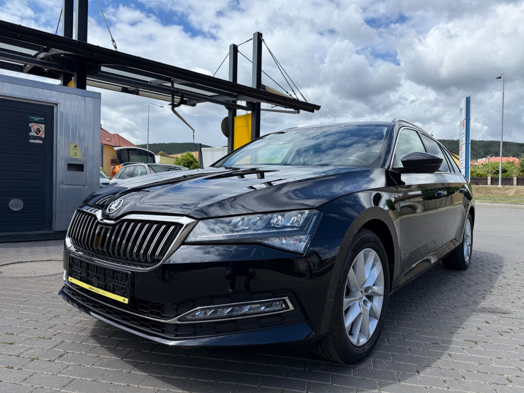 Škoda Superb, 1.5 TSI 110kW DSG 2/2021 DPH