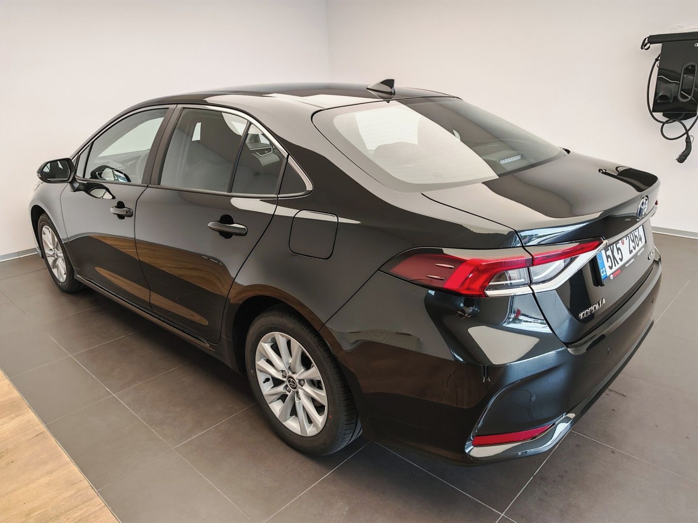 Toyota Corolla, 1.8 CVT Comfort Tech - fotka 6