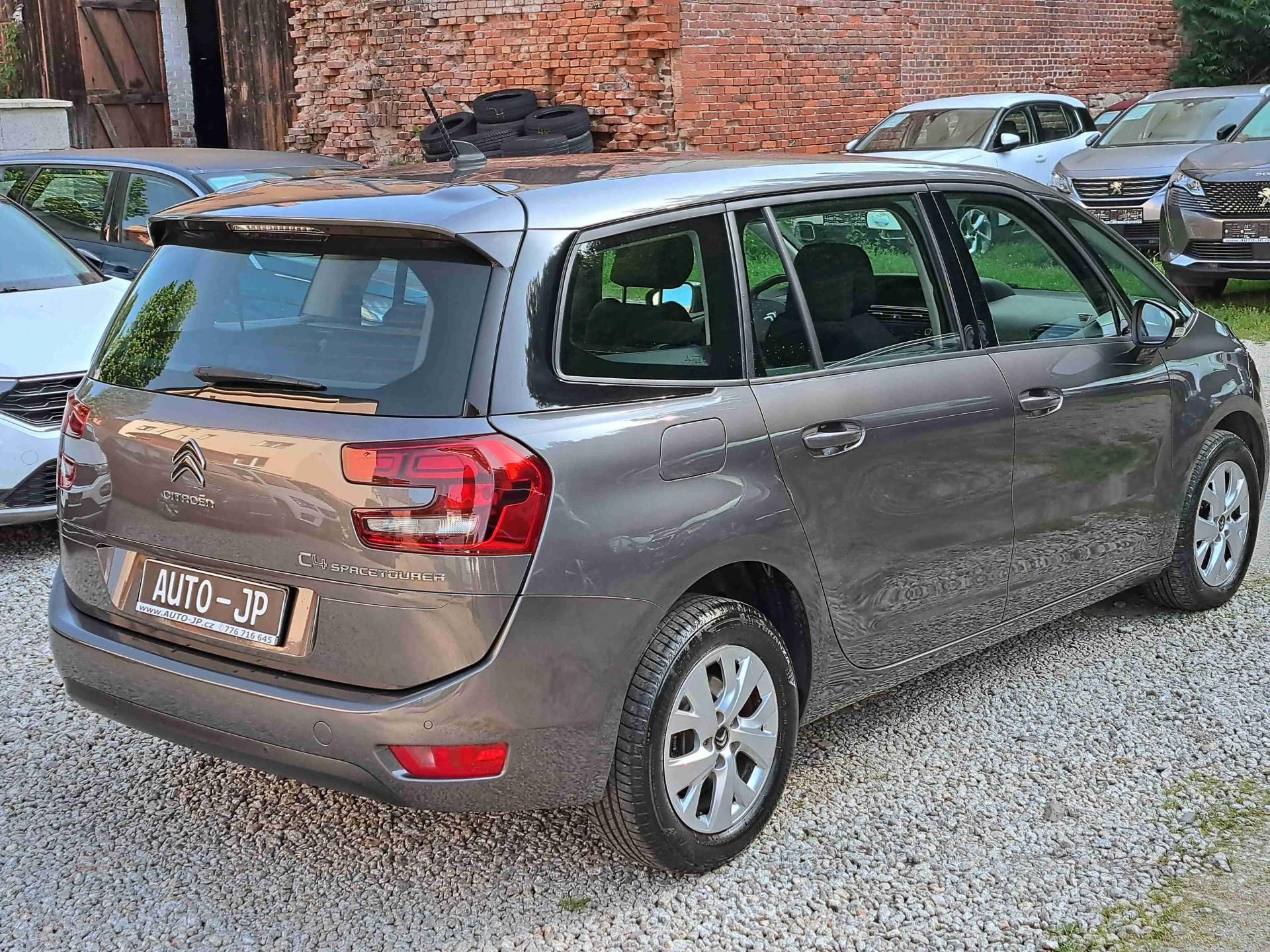 Citroën Grand C4 SpaceTourer, 1,5 HDI EAT8 - fotka 3
