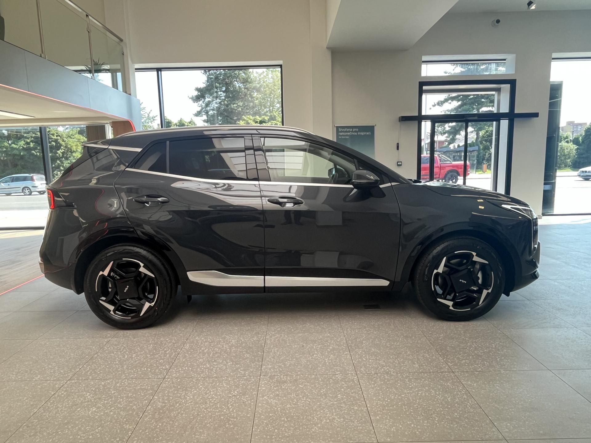 Kia Sportage, TOP 1.6 T-GDI GPF 4x2 7DCT - fotka 4