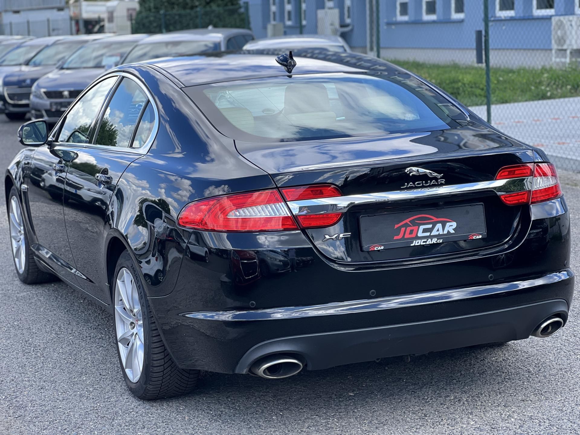 Jaguar XF, 3.0D AUTOMAT KŮŽE NAVI KAMERA - fotka 5