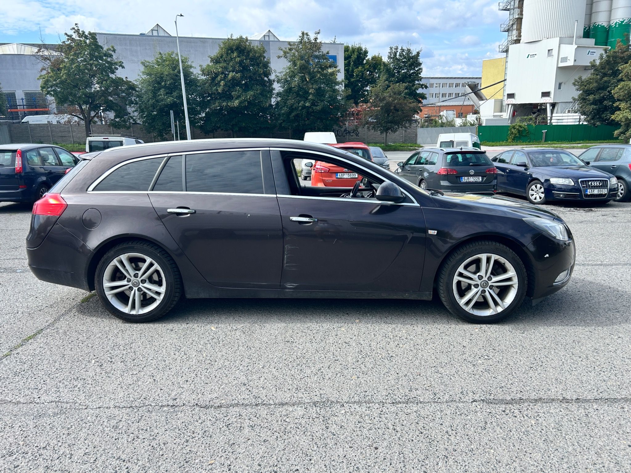Opel Insignia, KOMBI, 4X4 - fotka 4