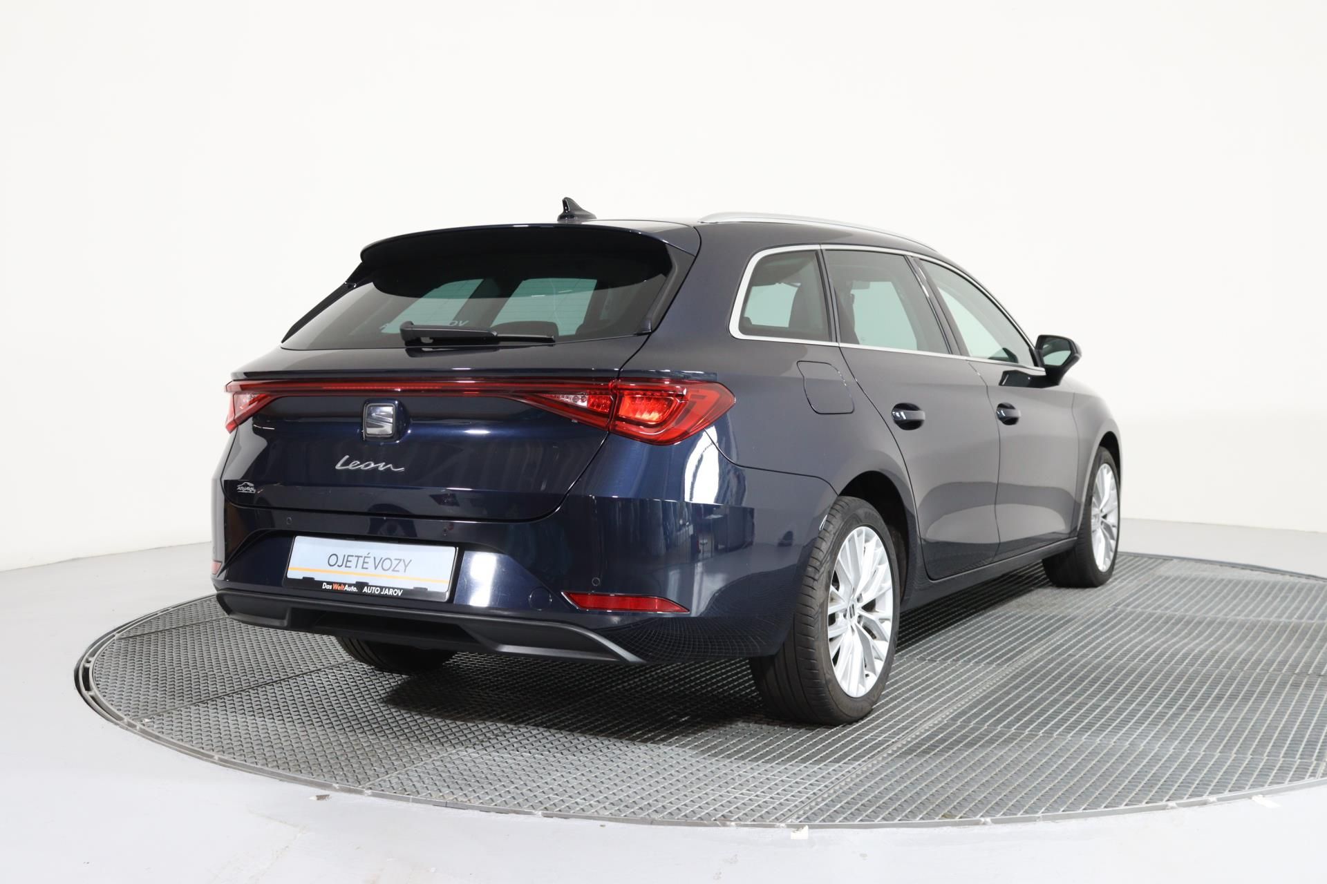 Seat Leon, SP Xcellence 2.0 TDI 150k DSG - fotka 2