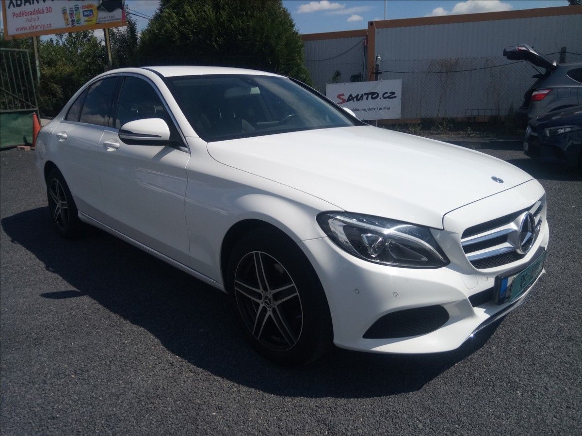 Mercedes-Benz Třídy C, 220d 4MATIC, AVANTGARDE,ČR, SE - fotka 2