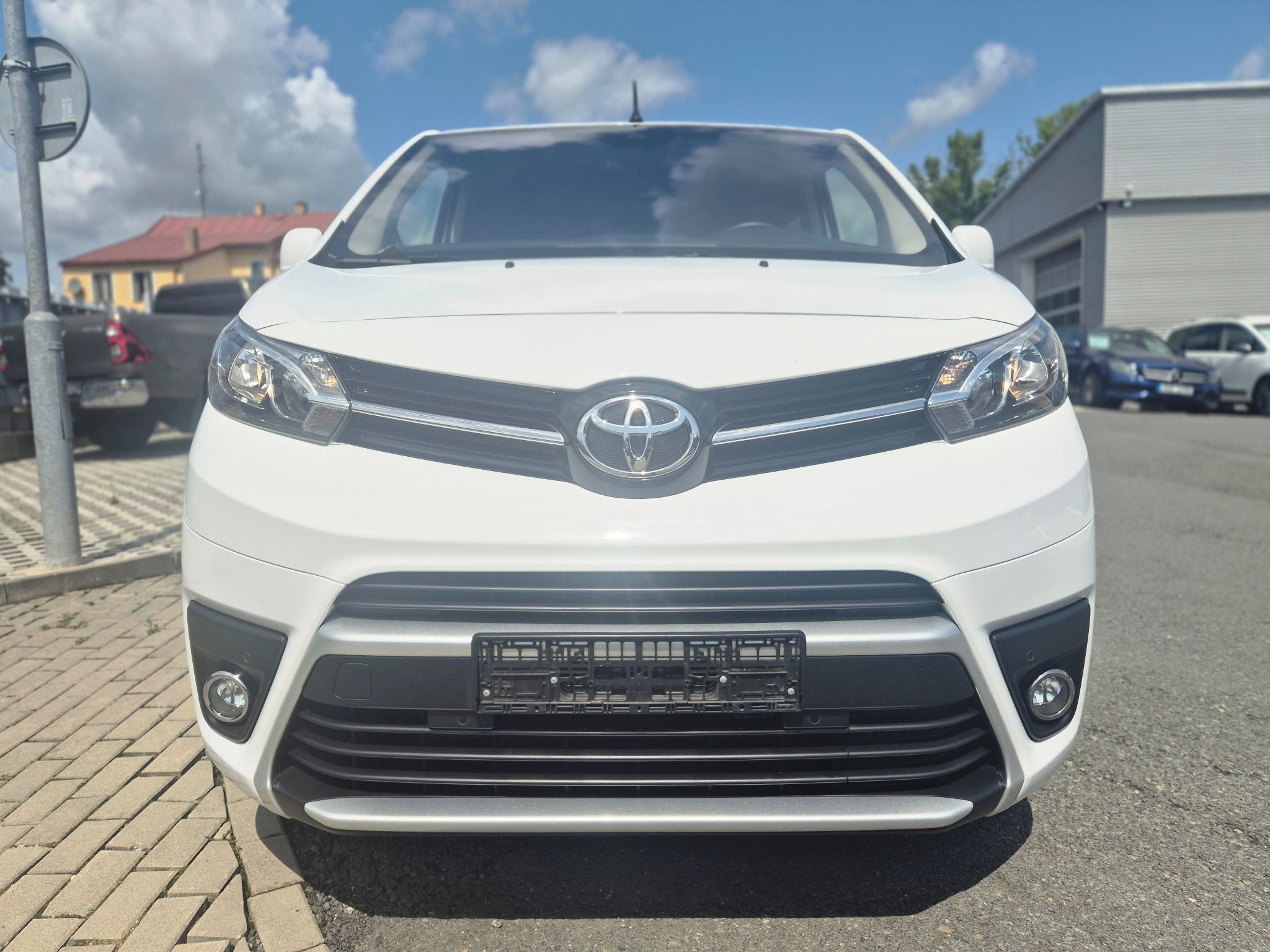 Toyota Proace Verso, 9 mistný 4 roky záruka - fotka 2