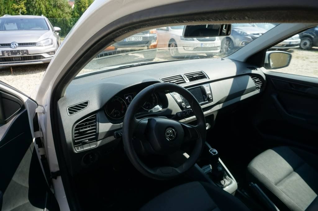 Škoda Fabia, 1,0 1, MAJ  LPG - fotka 5