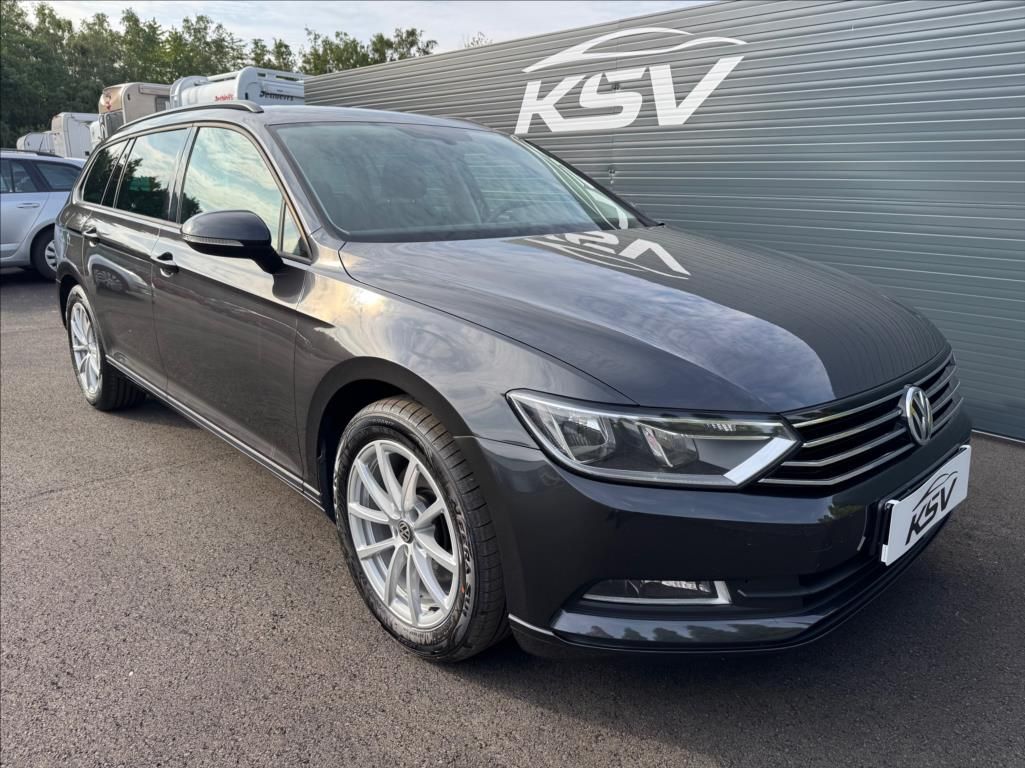Volkswagen Passat, 2,0 - fotka 5