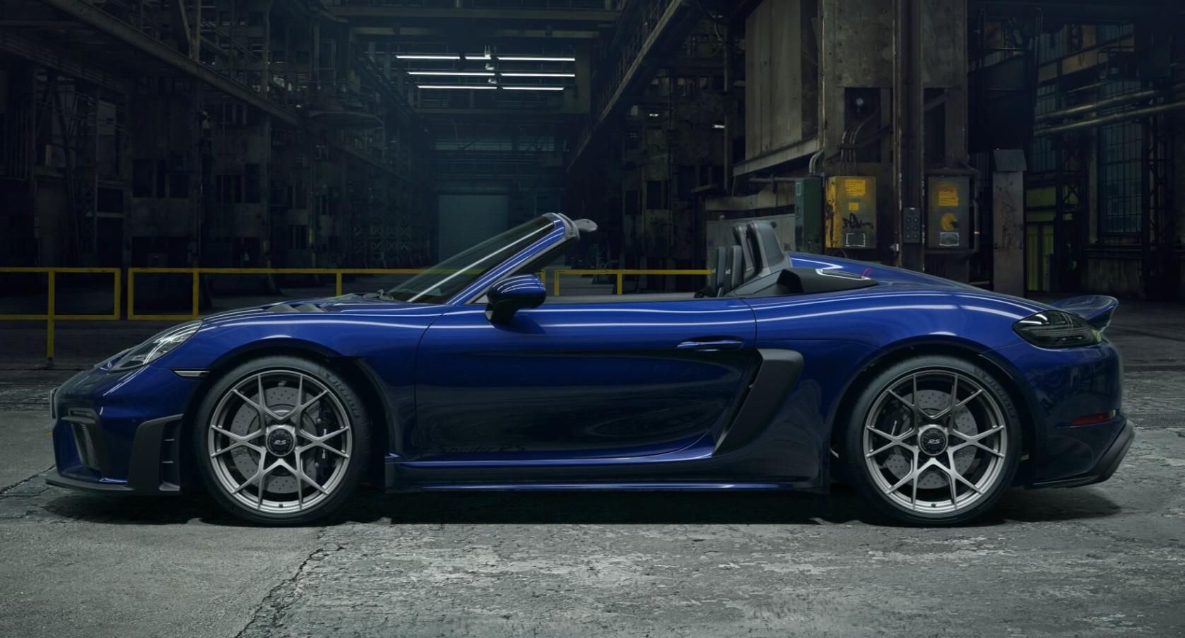 Porsche Cayman, 718 Spyder RS - fotka 3