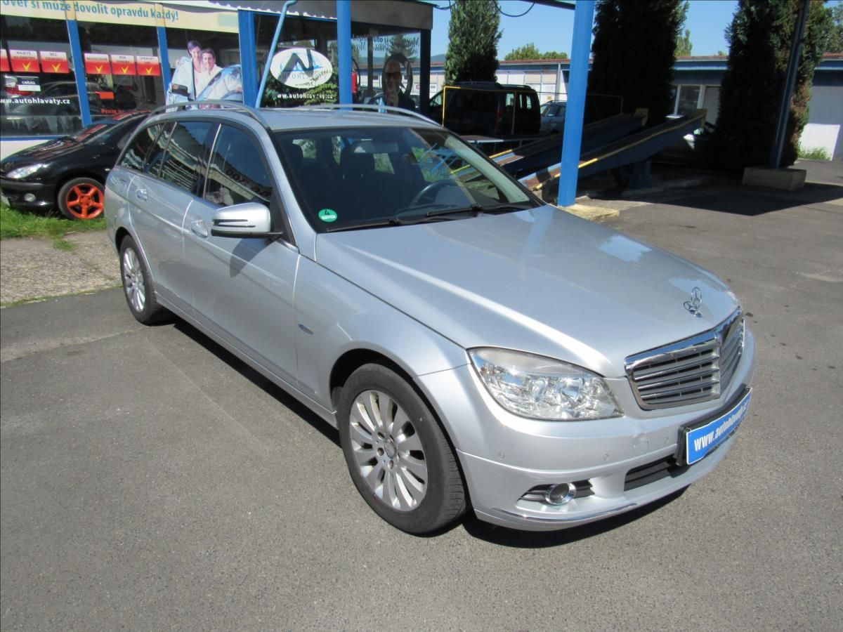 Mercedes-Benz Třídy C, 1,6 C 180 Kompresor Combi - fotka 3