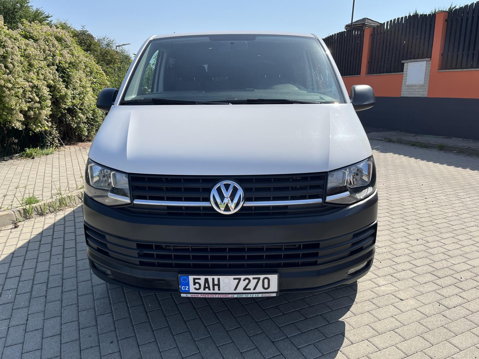 Volkswagen Transporter, 2.0 TDi ČR 9 míst - fotka 3