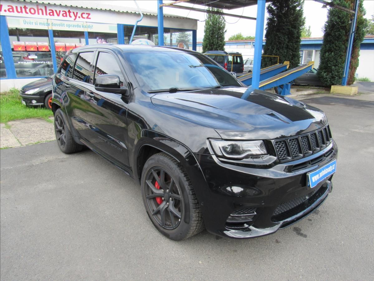 Jeep Grand Cherokee, 6,4 HEMI V8 SRT 344kW 4x4 - fotka 3