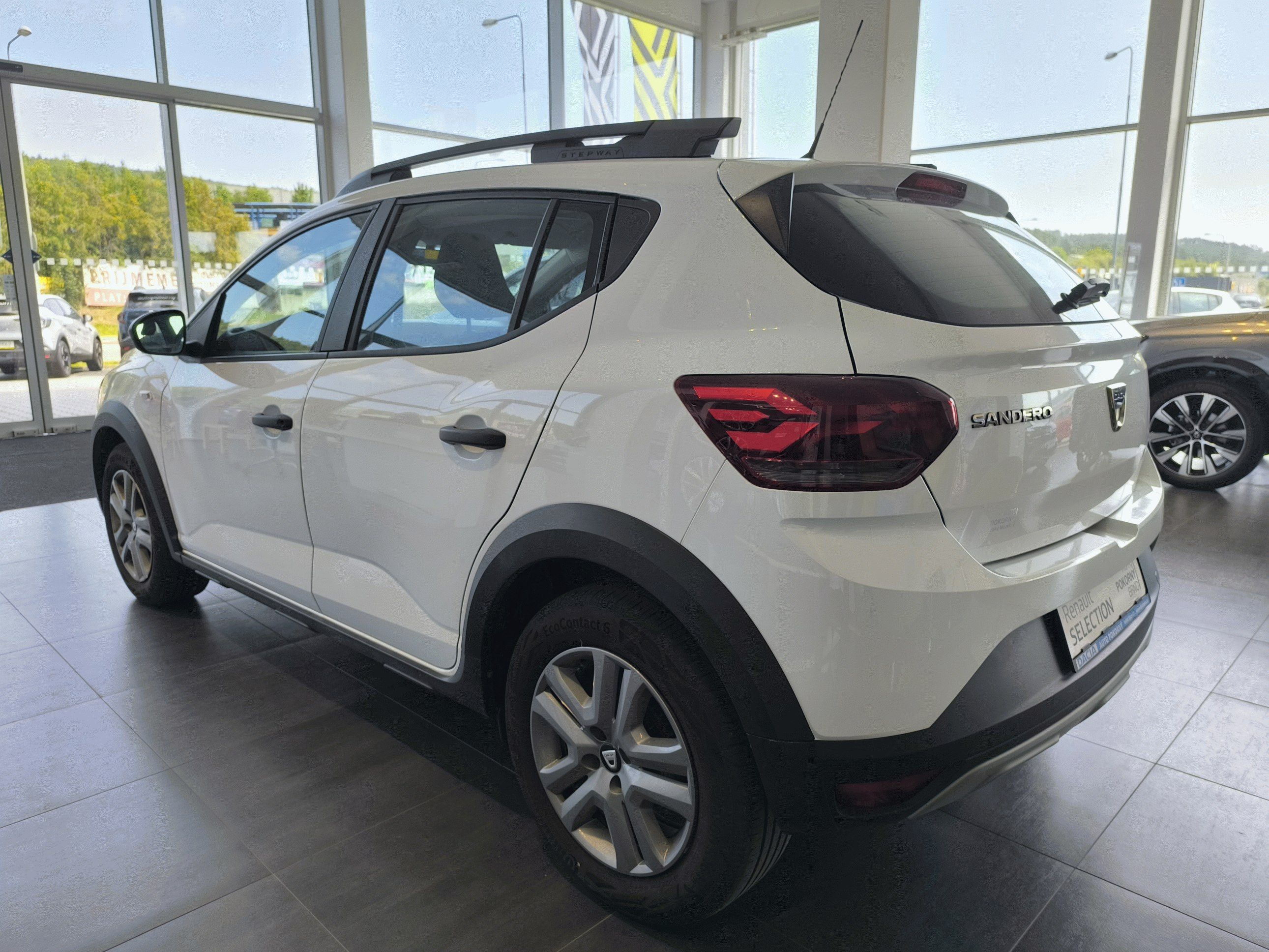 Dacia Sandero, Stepway Essential 1.0TCe 100k - fotka 4