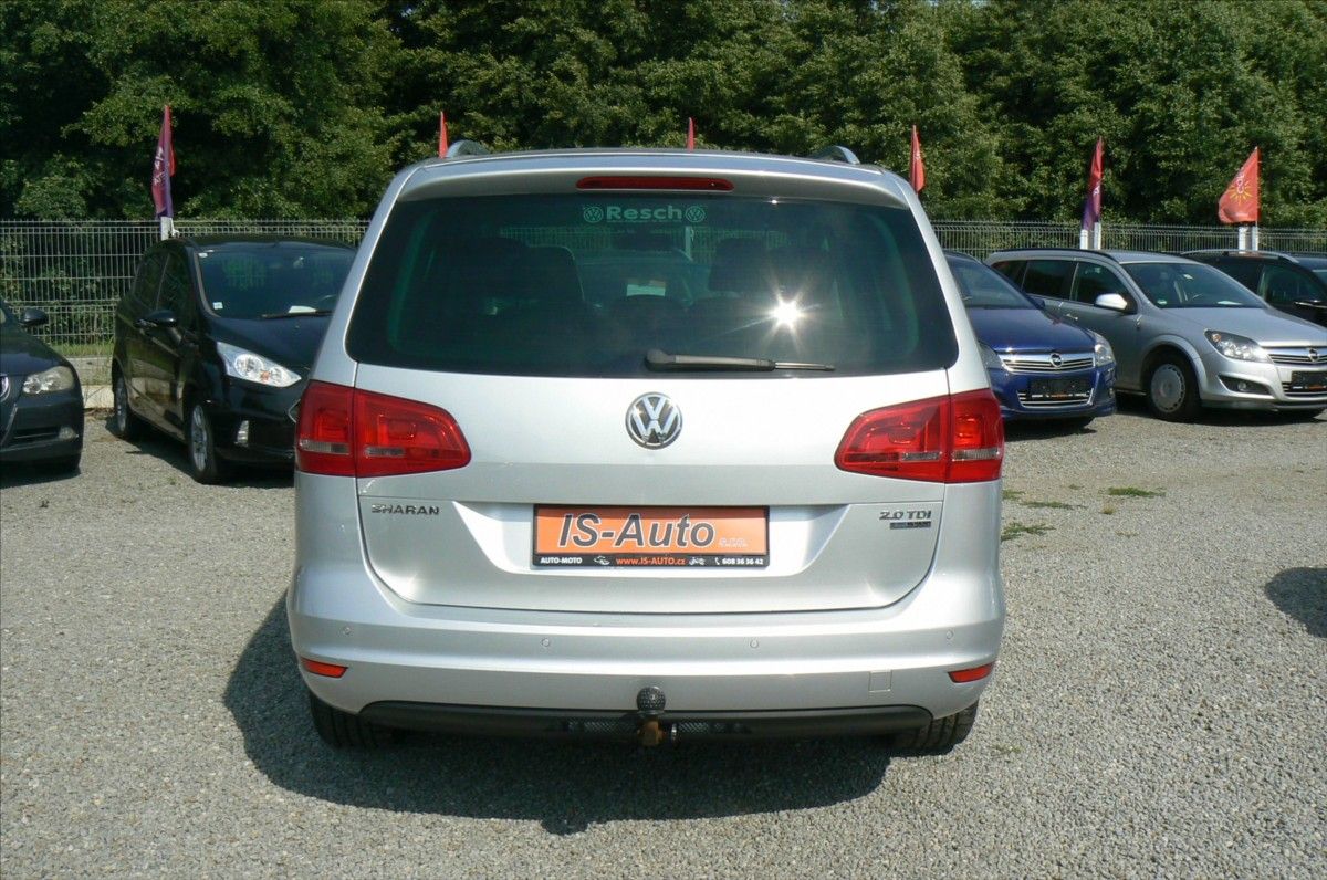 Volkswagen Sharan, 2,0 TDi -5 míst - fotka 5