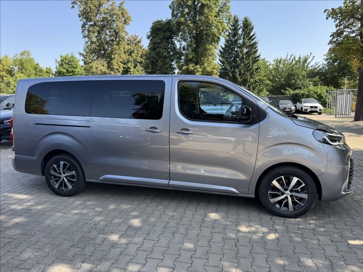 Toyota Proace Verso, Business 9S Comfort L2 - fotka 5