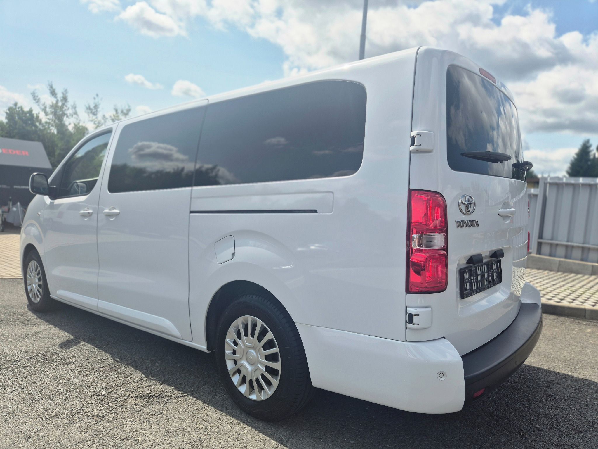 Toyota Proace Verso, 9 mistný 4 roky záruka - fotka 6