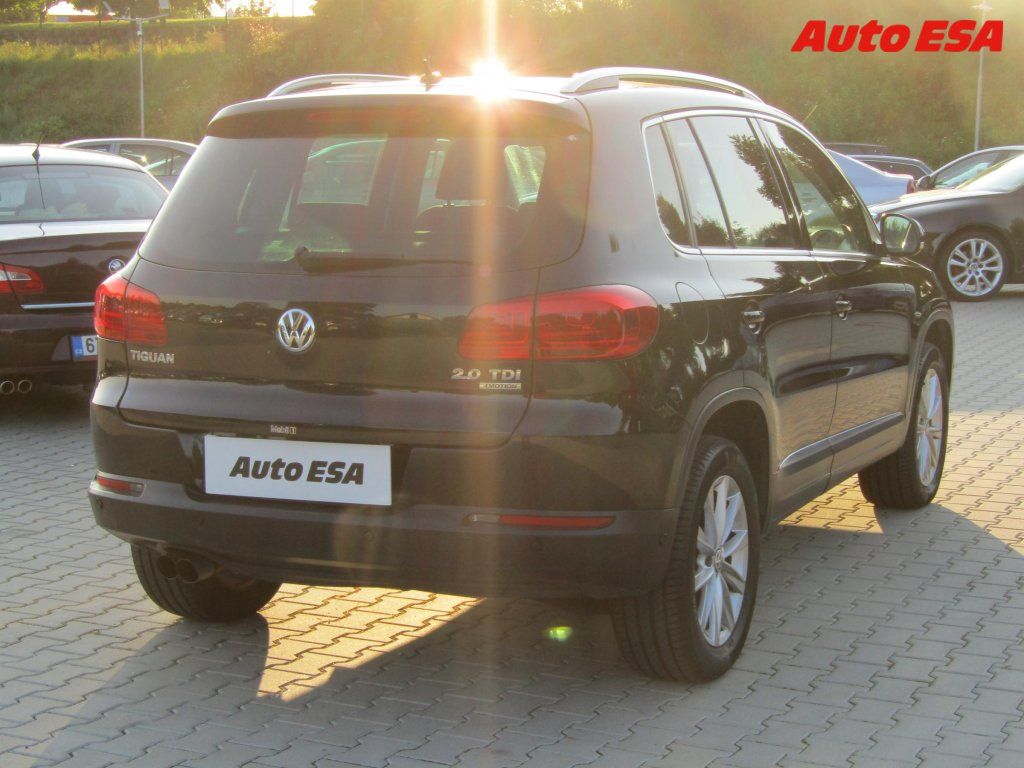 Volkswagen Tiguan, 2.0TDi 4x4,Klima - fotka 4
