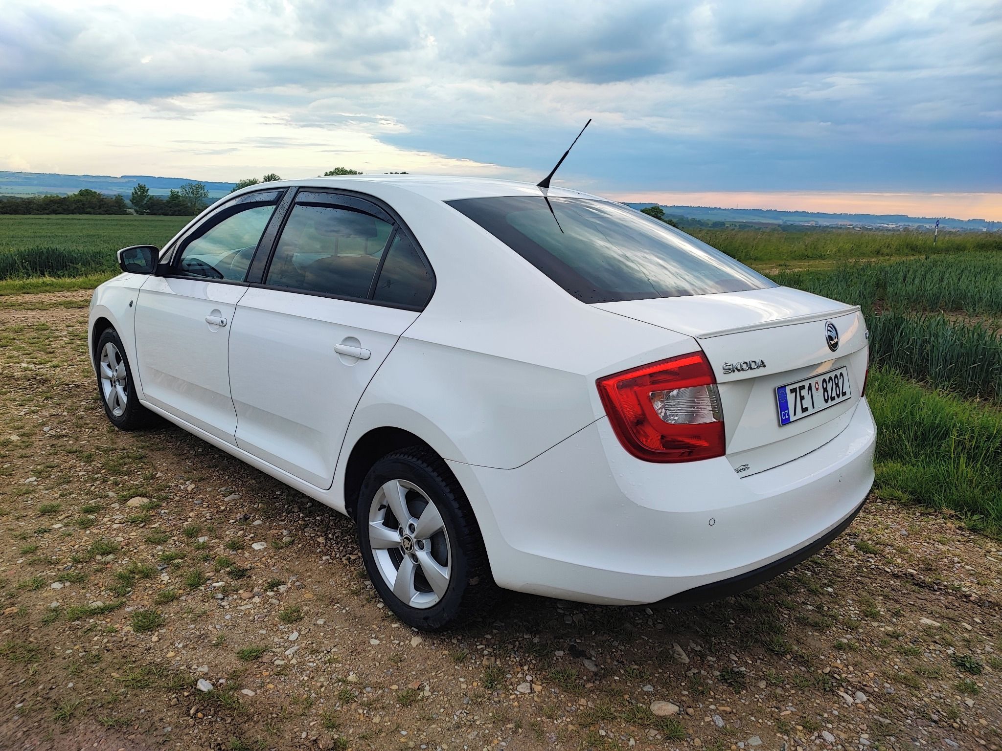 Škoda Rapid, 1.2 63 kW - fotka 3