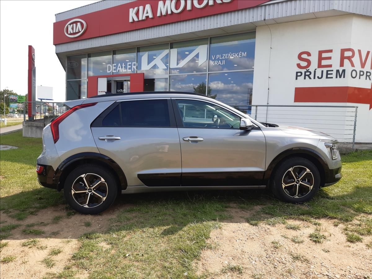 Kia Niro, Style 1,6 HEV 95kW AT6 - fotka 5