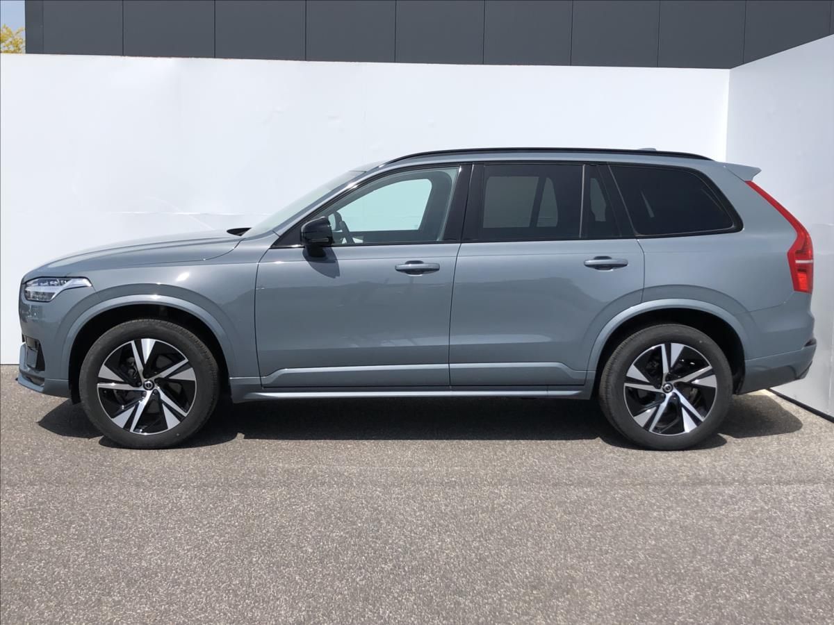Volvo XC90, 2,0 AWD R-DESIGN  B5 - fotka 3