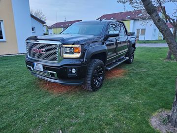 GMC Sierra 1500 DENALI