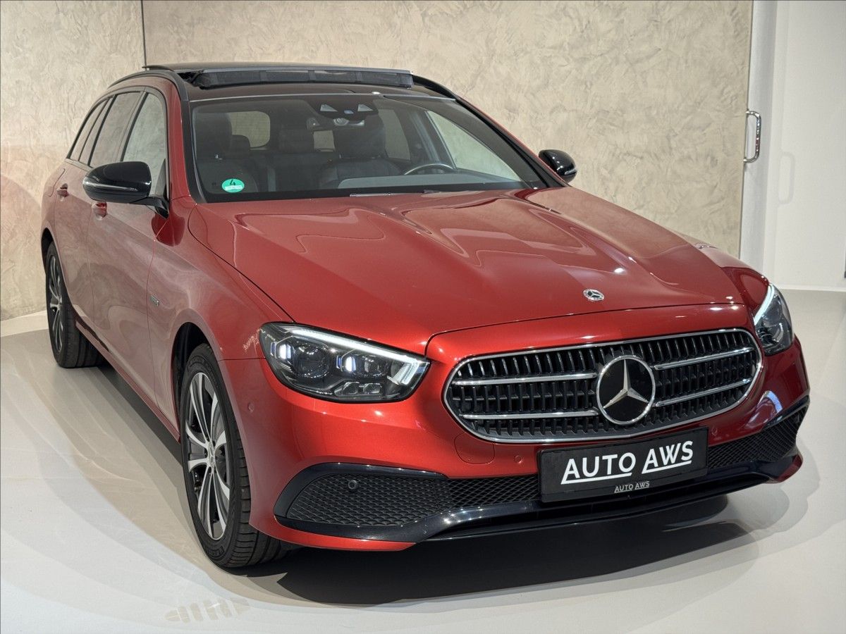 Mercedes-Benz Třídy E, 2,0 E  300de 4Matic Avantgarde - fotka 3