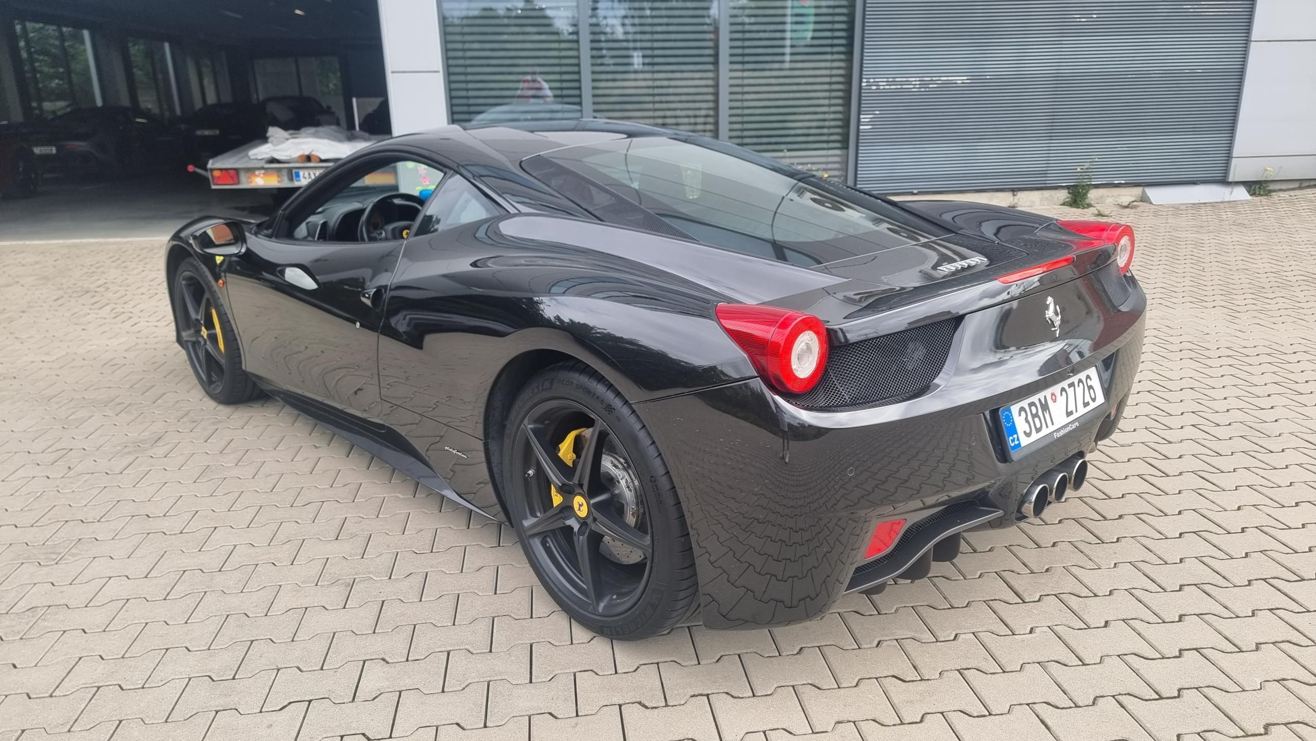 Ferrari 458, PLNÝ SERVIS LIFT KAMERA - fotka 6