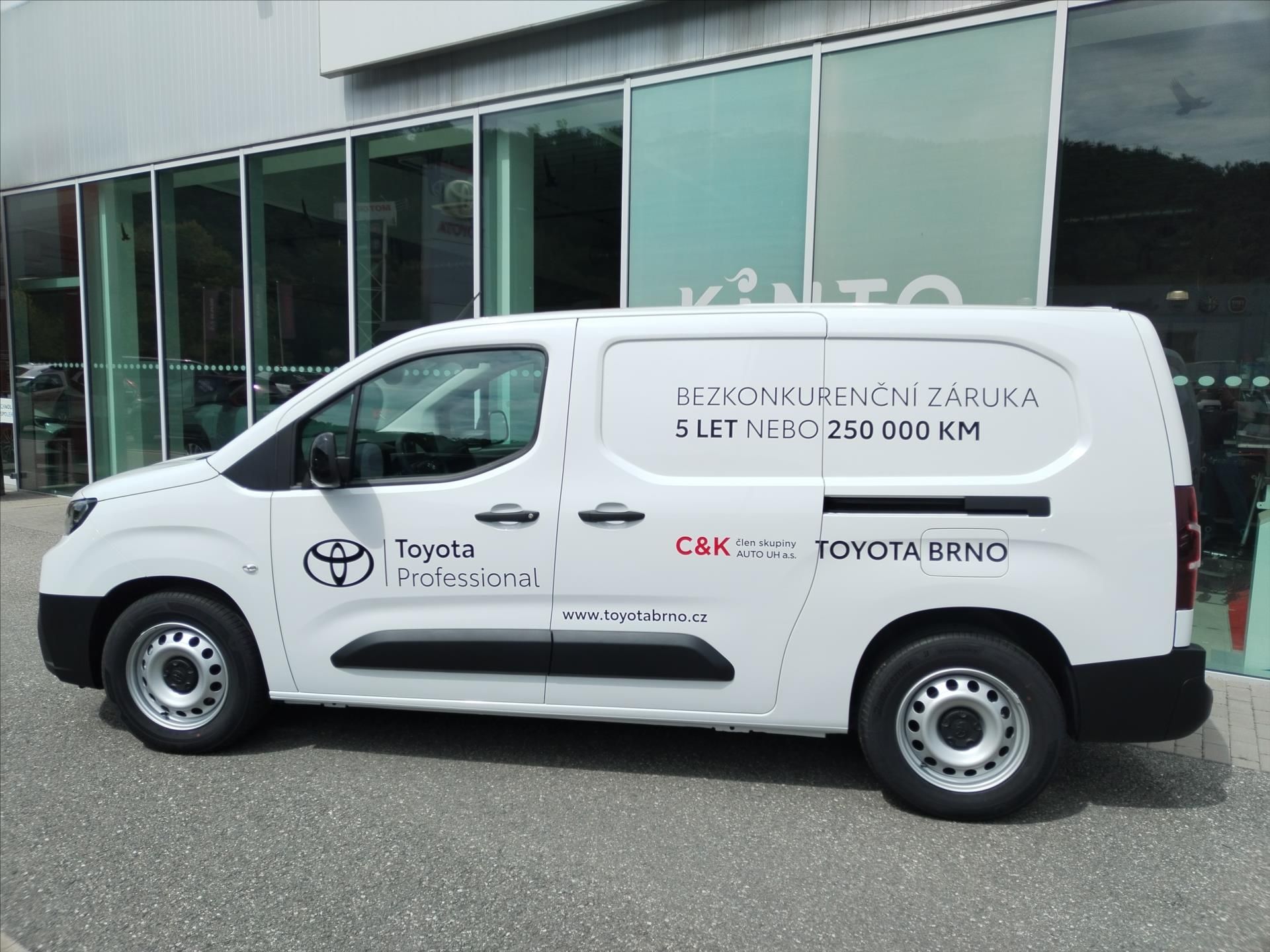 Toyota Proace City, FULL ELECTRIC 50 kWh  ACTIVE L - fotka 3