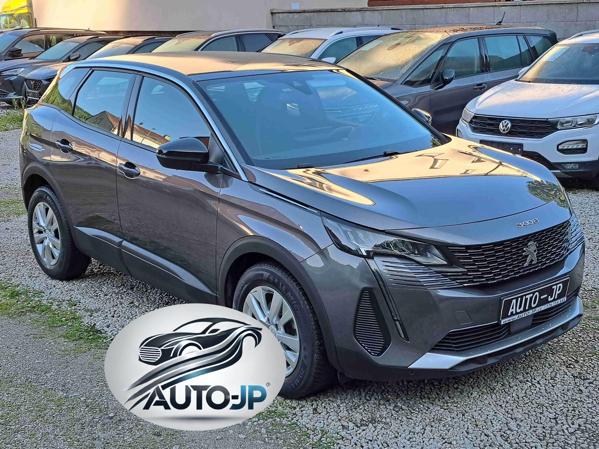 Peugeot 3008, 1,2 PT EAT8 LED 17ALU PDC NAVI