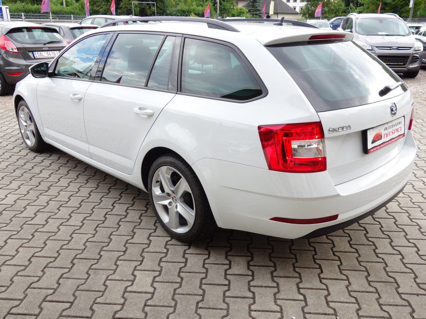 Škoda Octavia, 2.0TDI 110kW DSG -VÝBAVA-DPH! - fotka 6