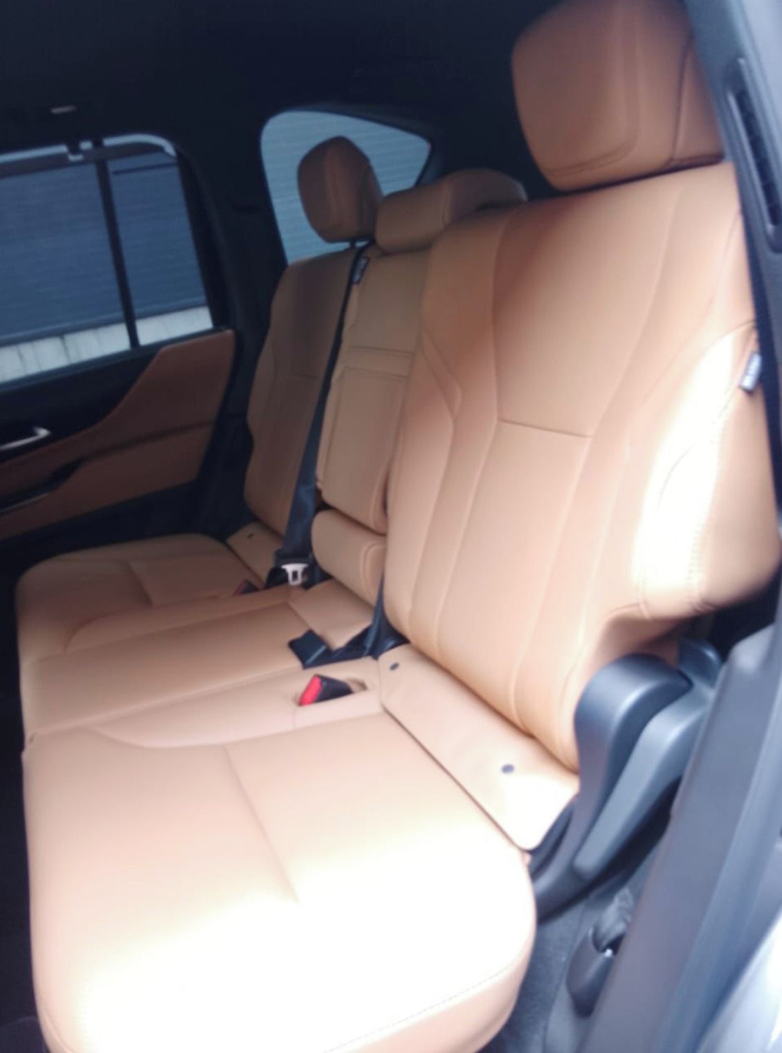 Lexus, LX 700h Luxury - fotka 6