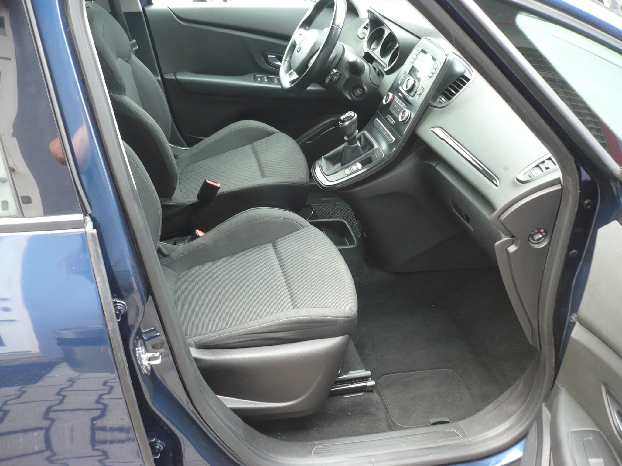 Renault Scénic, 1,5dCi EnergyLife,nové rozvody - fotka 6