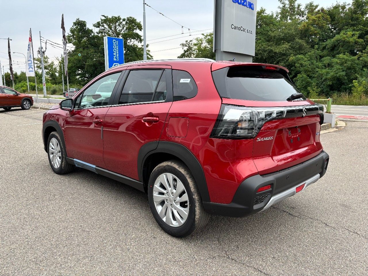 Suzuki S-Cross, 4x4 Premium - fotka 5