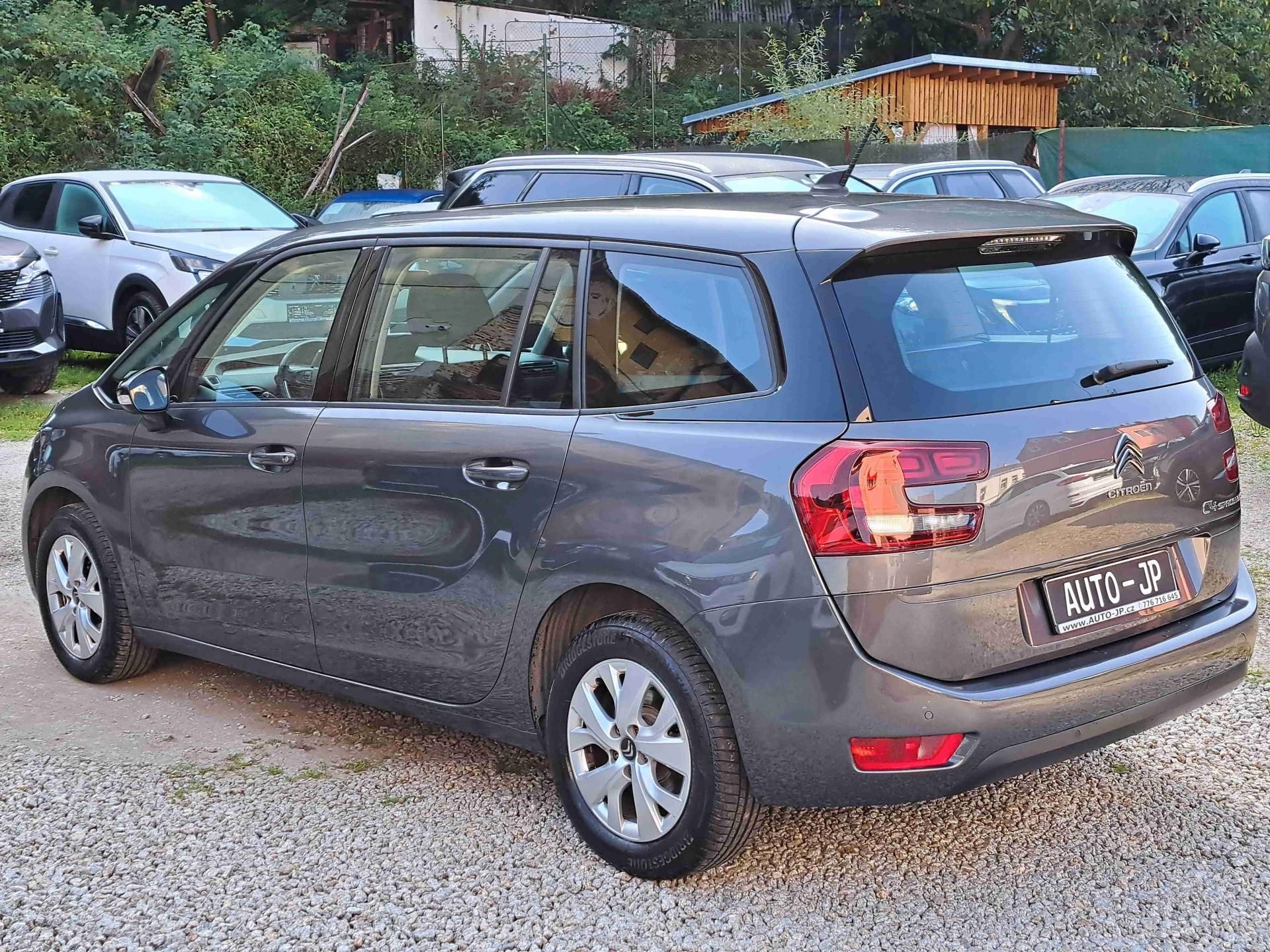 Citroën Grand C4 SpaceTourer, 1,5 HDI EAT8 - fotka 5