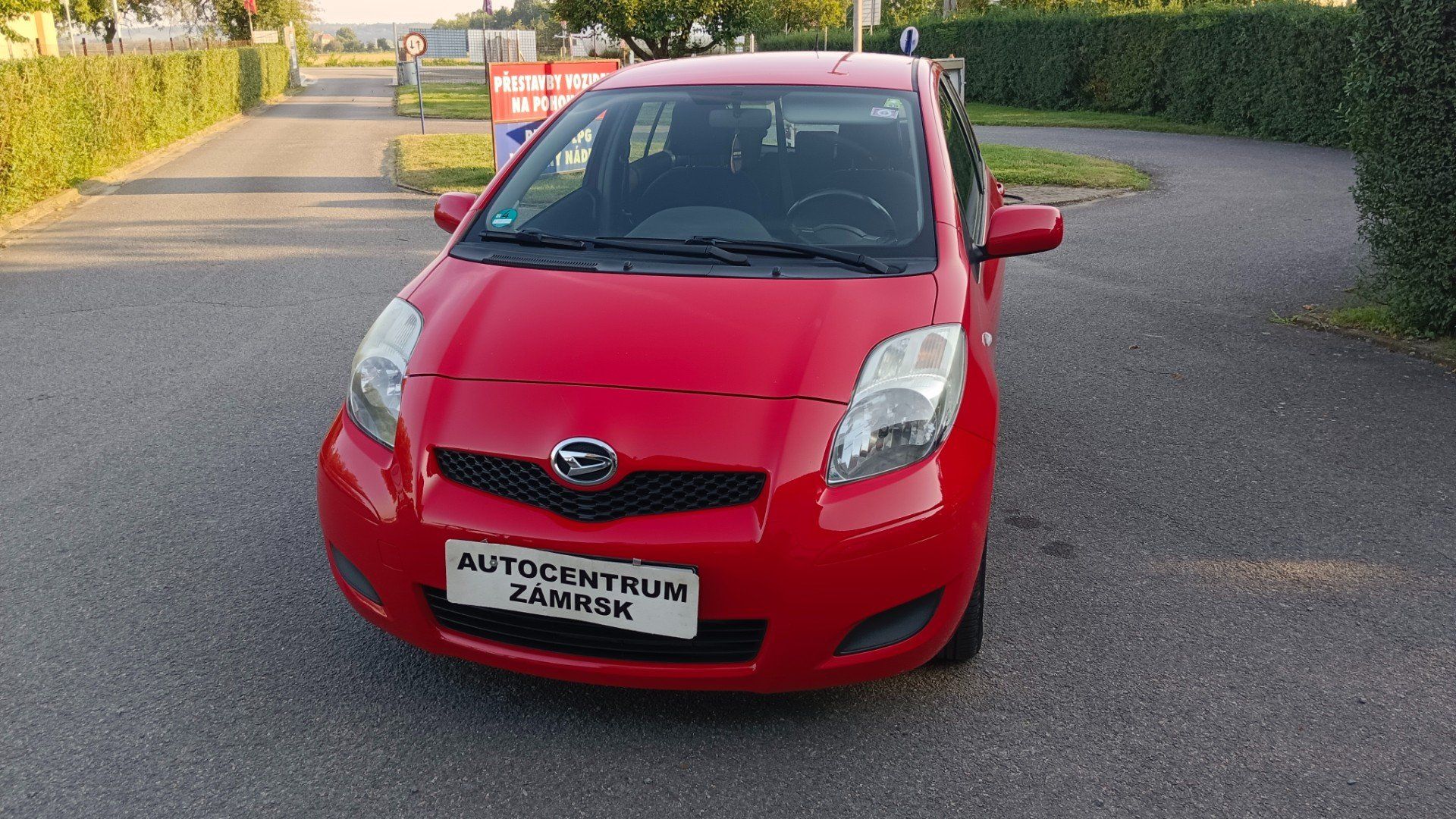 Daihatsu Charade, 1.3I 73 KW - fotka 5