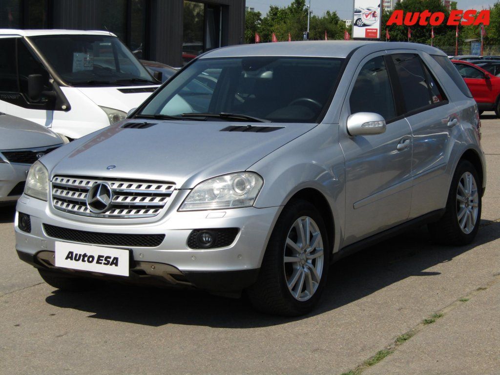 Mercedes-Benz Třídy M, 3.5 ML350 4M,ČR,AT - fotka 3