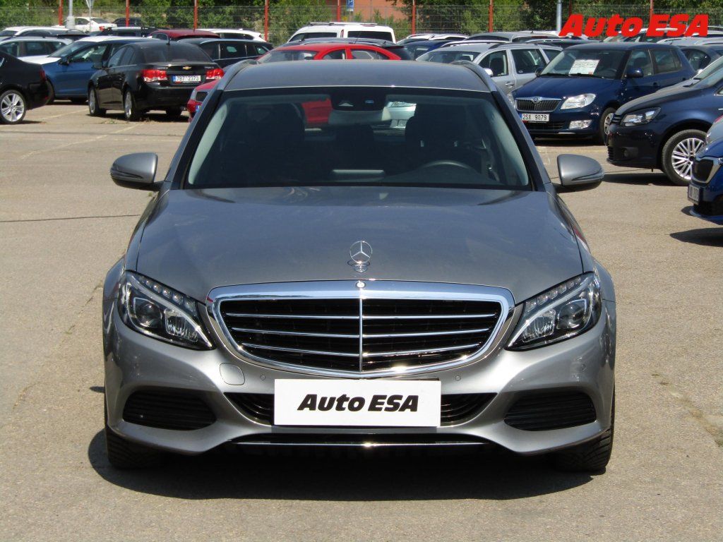 Mercedes-Benz Třídy C, 1.6 CDi C 180d,1.maj,AT - fotka 2