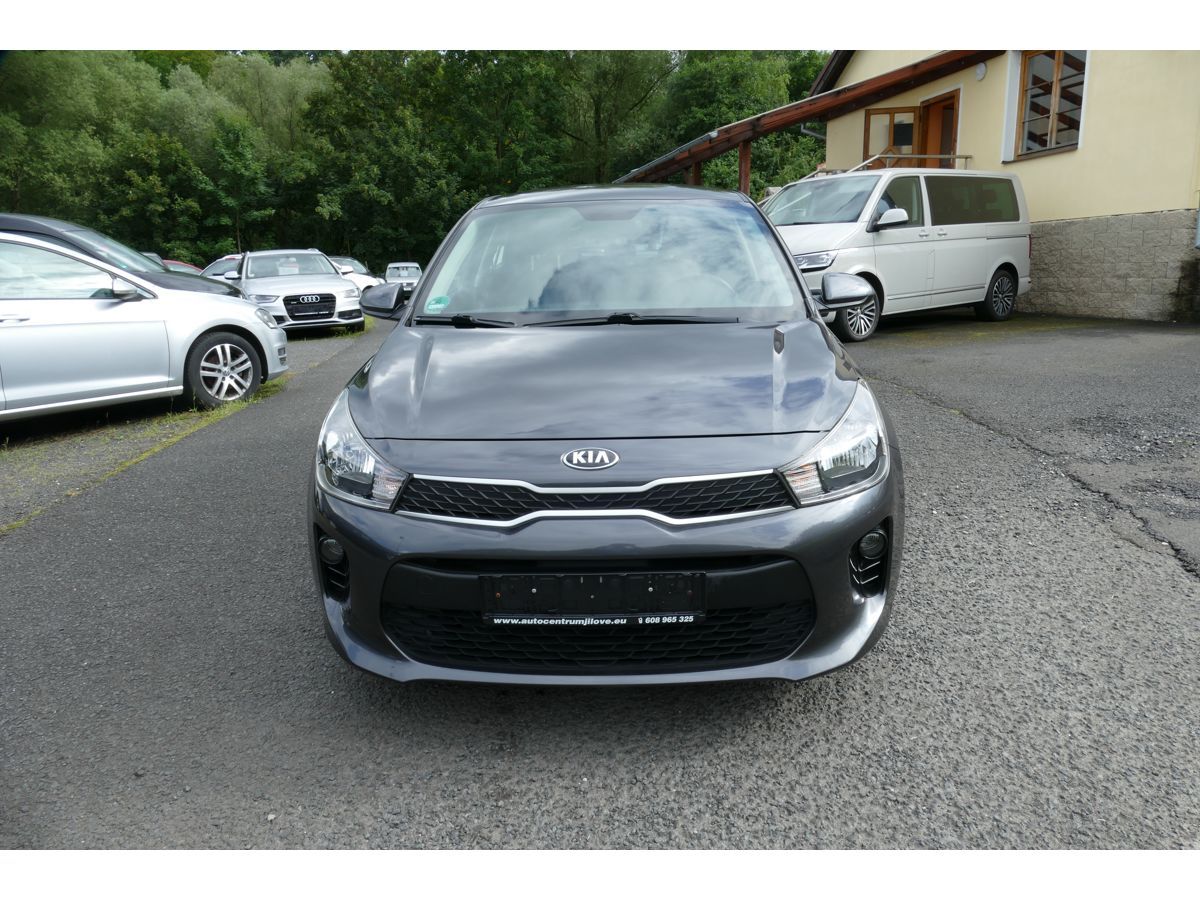 Kia Rio, 1,2 62KW KLIMA - fotka 3