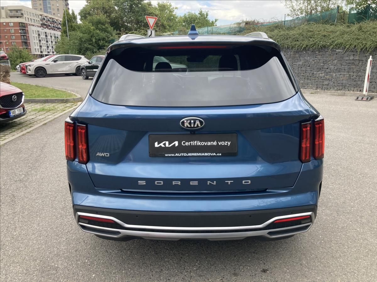 Kia Sorento, 2,2 CRDi AT 4x4 TOP ZÁRUKA - fotka 4